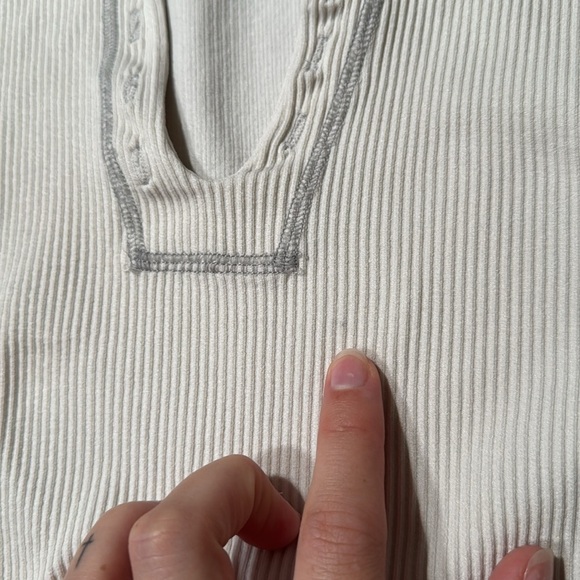 Urban Outfitters Go For Gold Top Bundle - Picture 4 of 11